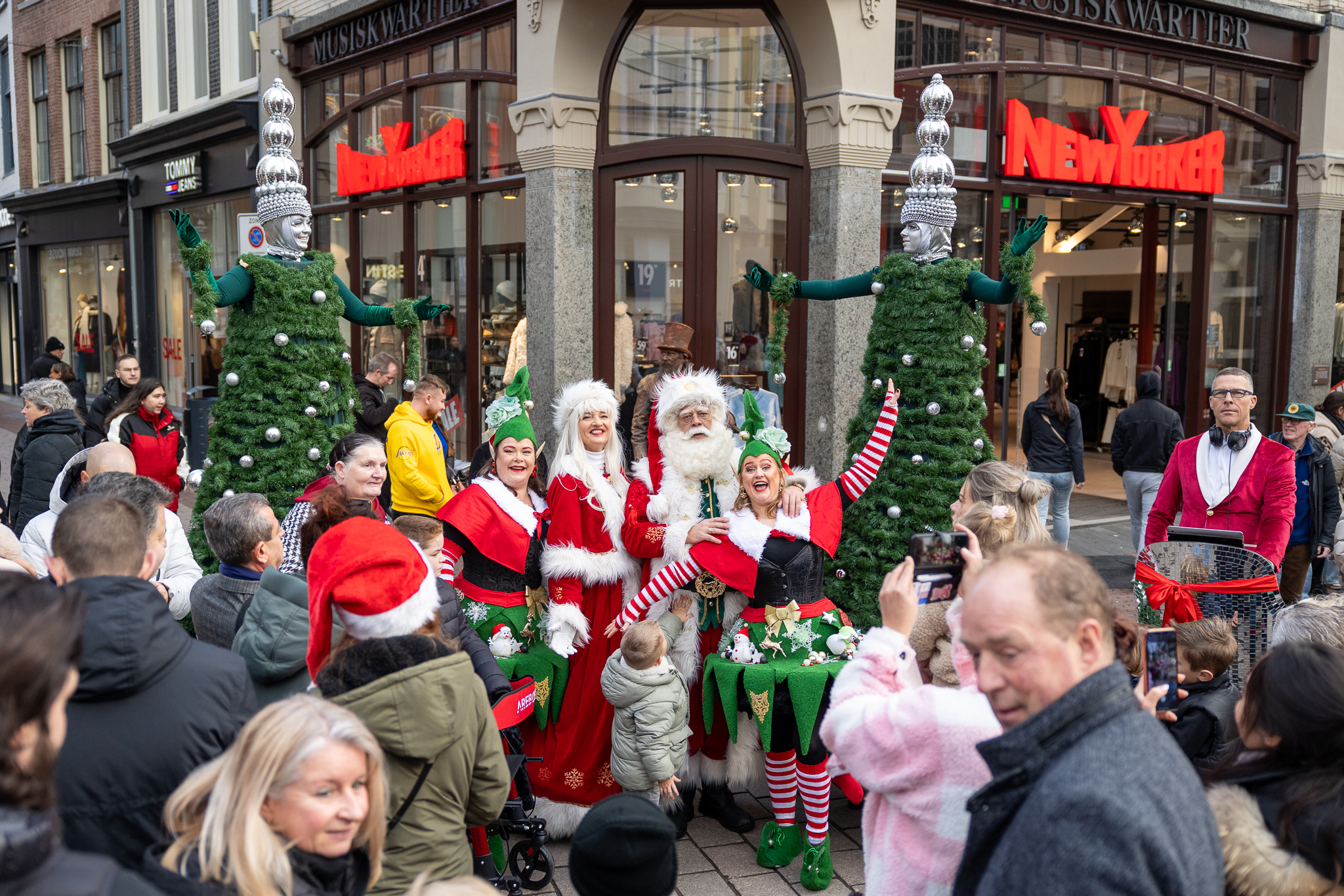 De Grootste Kerstmarkt van het Oosten 2023 deel 1